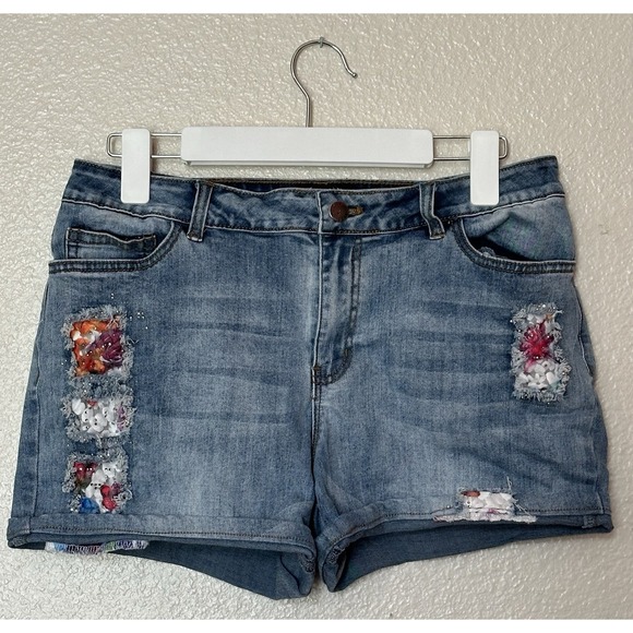 Pants - Azi Jean Shorts Floral Embellished Rhinestones 30 in waist Size 12